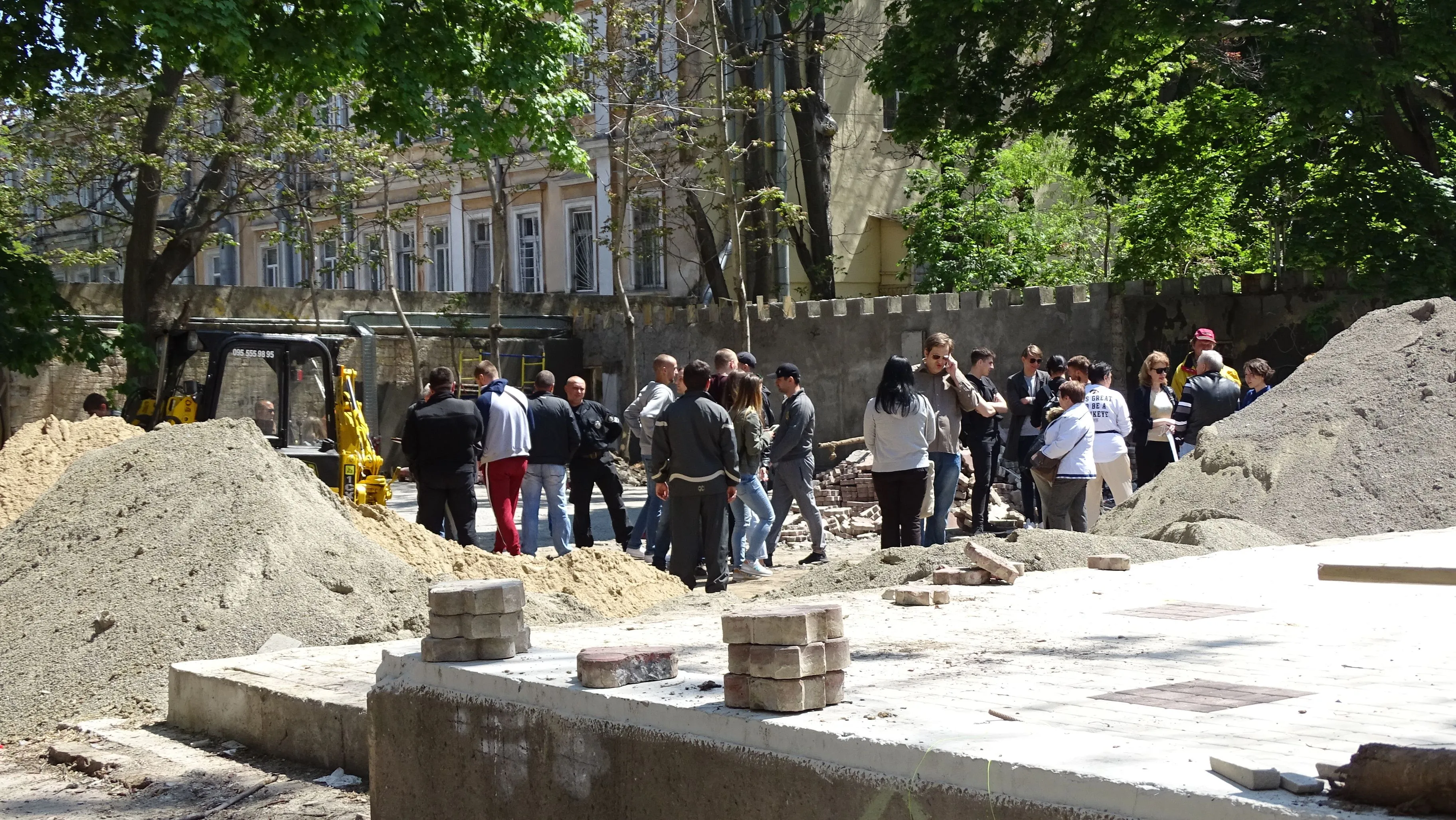 Одеса Літній театр активісти незаконна забудова поліція Одеса Літній театр активісти незаконна забудова поліція