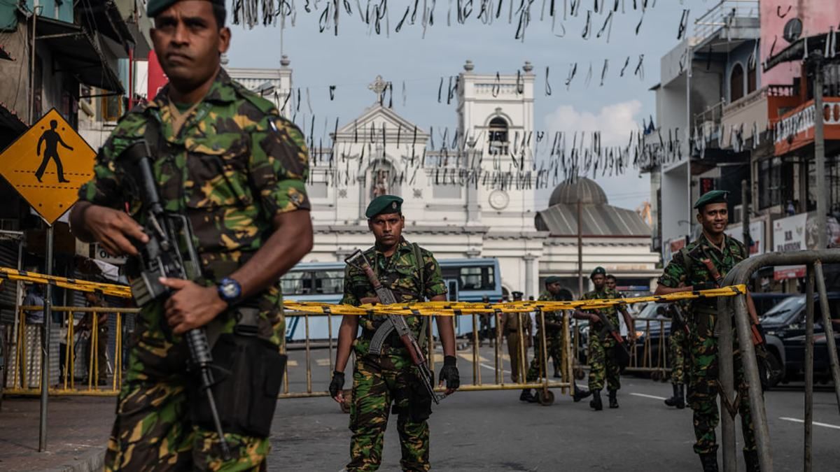 Після серії терактів на Шрі-Ланці знову неспокійно: у країні – бунти проти мусульман