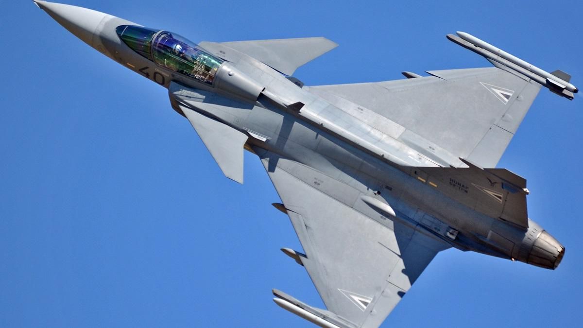 Російські літаки вдруге за добу перехопили у небі над Балтикою Російські літаки вдруге за добу перехопили у небі над Балтикою