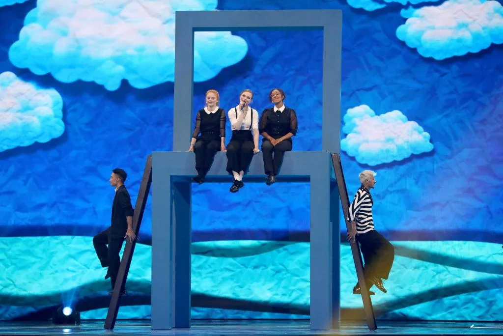 Представниця Данії Leonora Представниця Данії Leonora