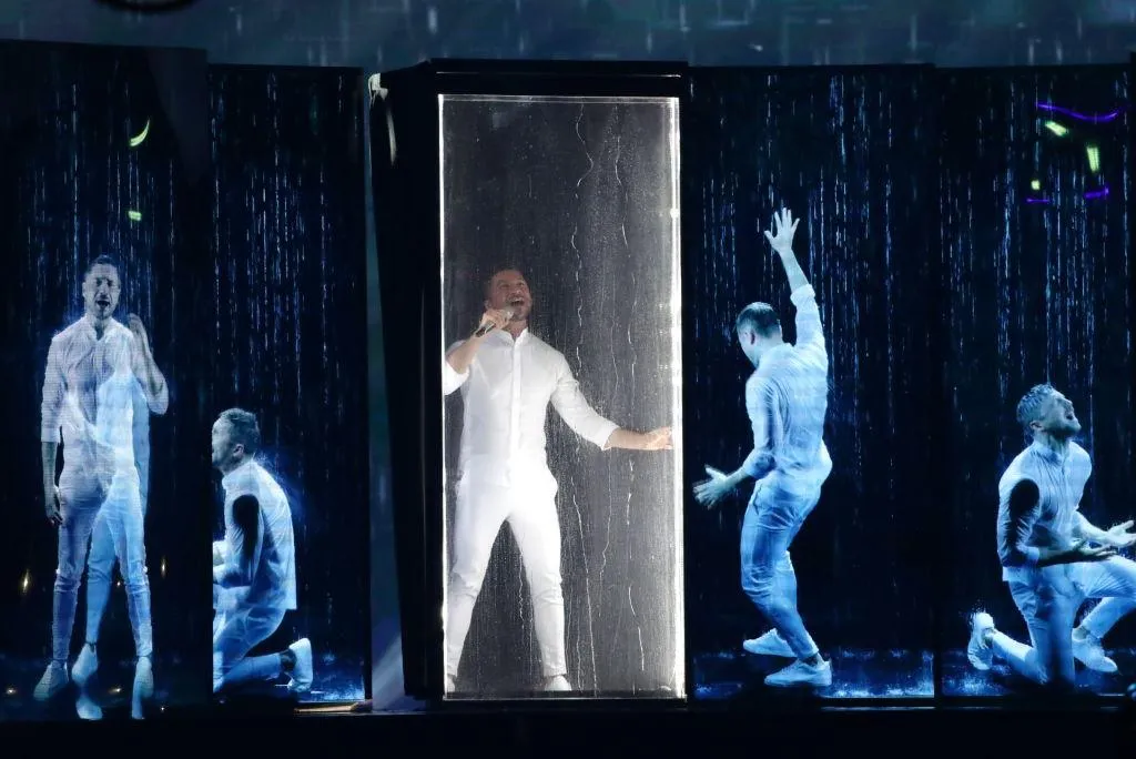 Представник Росії Сергій Лазарєв Представник Росії Сергій Лазарєв