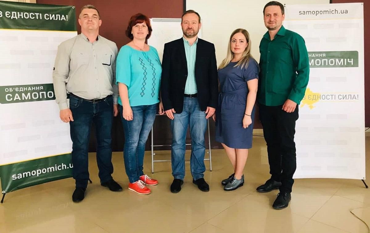 "Відкриті списки" в дії: Буковина та Черкащина обрали своїх представників до списку "Самопомочі" "Відкриті списки" в дії: Буковина та Черкащина обрали своїх представників до списку "Самопомочі"