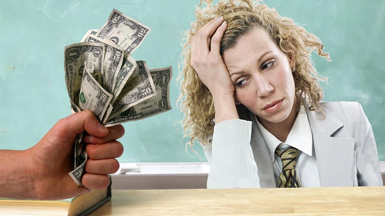 Повышение зарплат для учителей: в МОН сделали неожиданное заявление