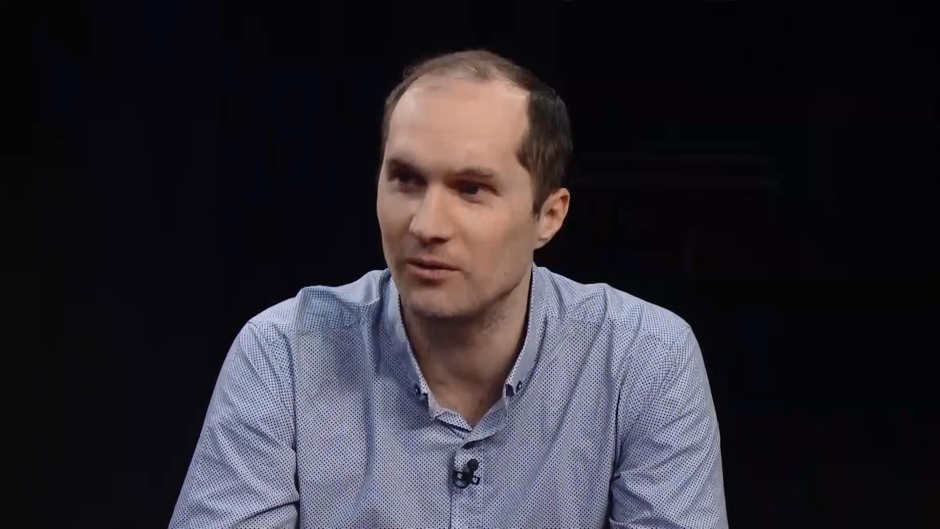 Він готує підґрунтя для парламентських виборів, – Бутусов про роздачу посад Порошенком Він готує підґрунтя для парламентських виборів, – Бутусов про роздачу посад Порошенком