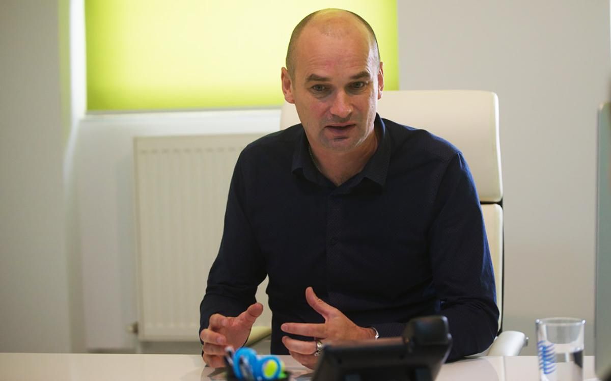 Взрыв прогремел под авто бизнесмена во Львове: полиция открыла дело Взрыв прогремел под авто бизнесмена во Львове: полиция открыла дело