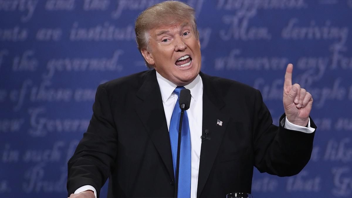 Трамп ввел чрезвычайное положение в США для защиты коммуникационных сетей Трамп ввел чрезвычайное положение в США для защиты коммуникационных сетей