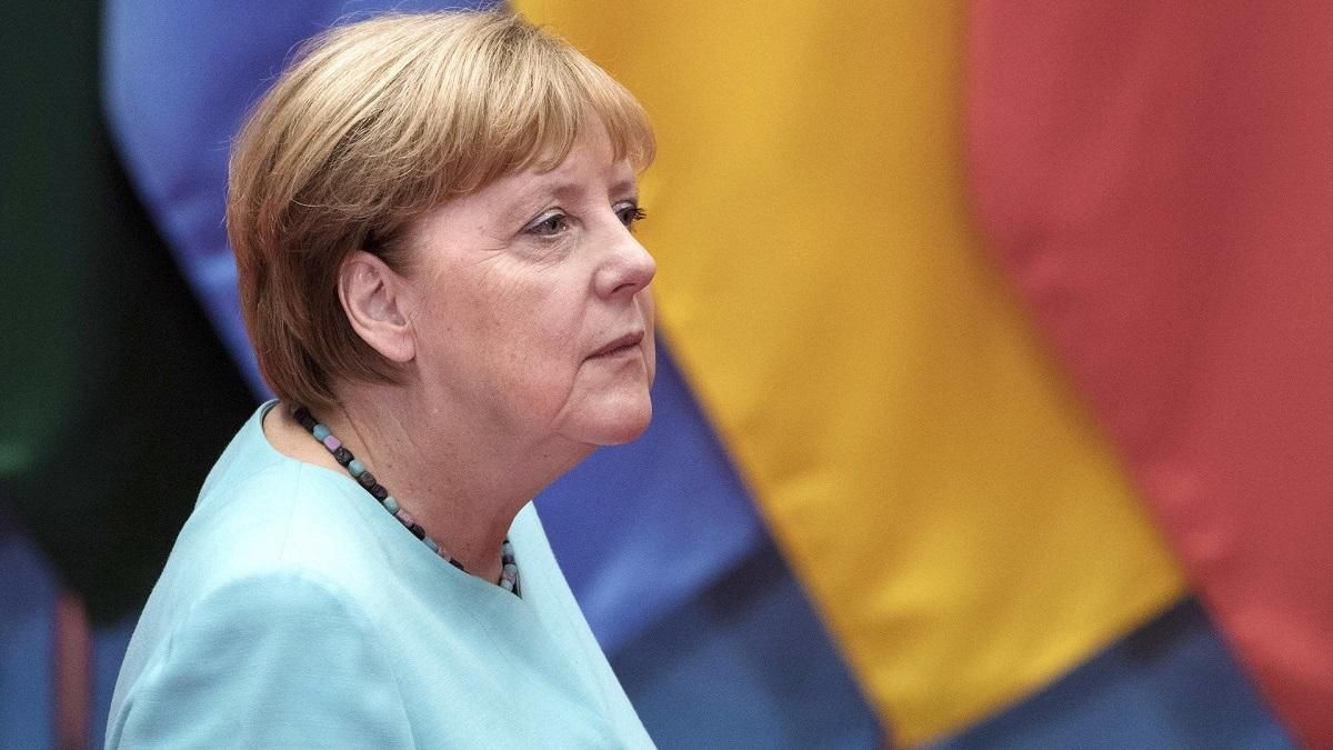 Меркель засумнівалася у здатності Єврокомісії блокувати будівництво "Північного потоку-2"