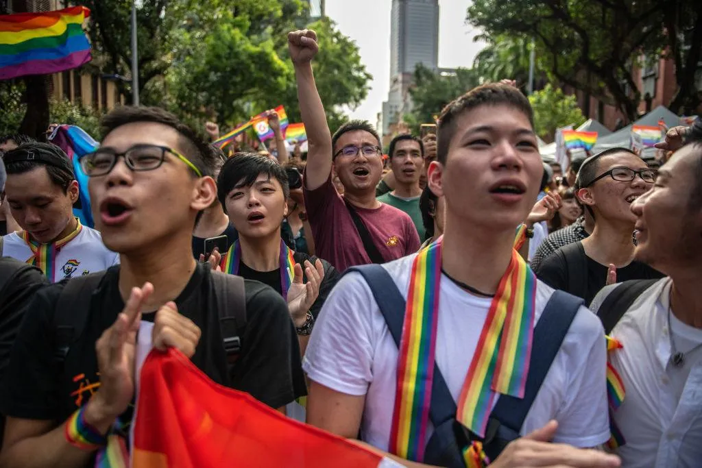 Тайвань одностатеві шлюби закон ЛГБТ