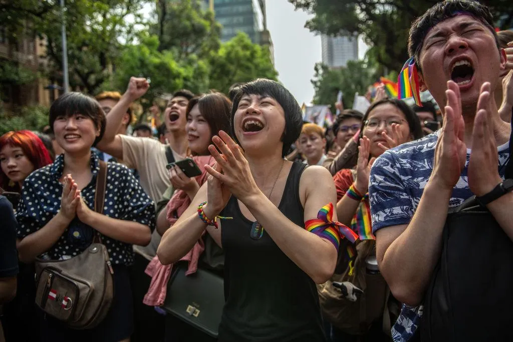 Тайвань одностатеві шлюби Азія реакція людей ЛГБТ
