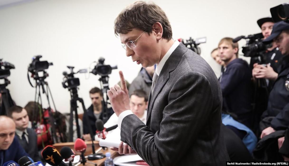 Проходимец, аферист и мошенник, – Коломойский о скандальном Крючкове Проходимец, аферист и мошенник, – Коломойский о скандальном Крючкове