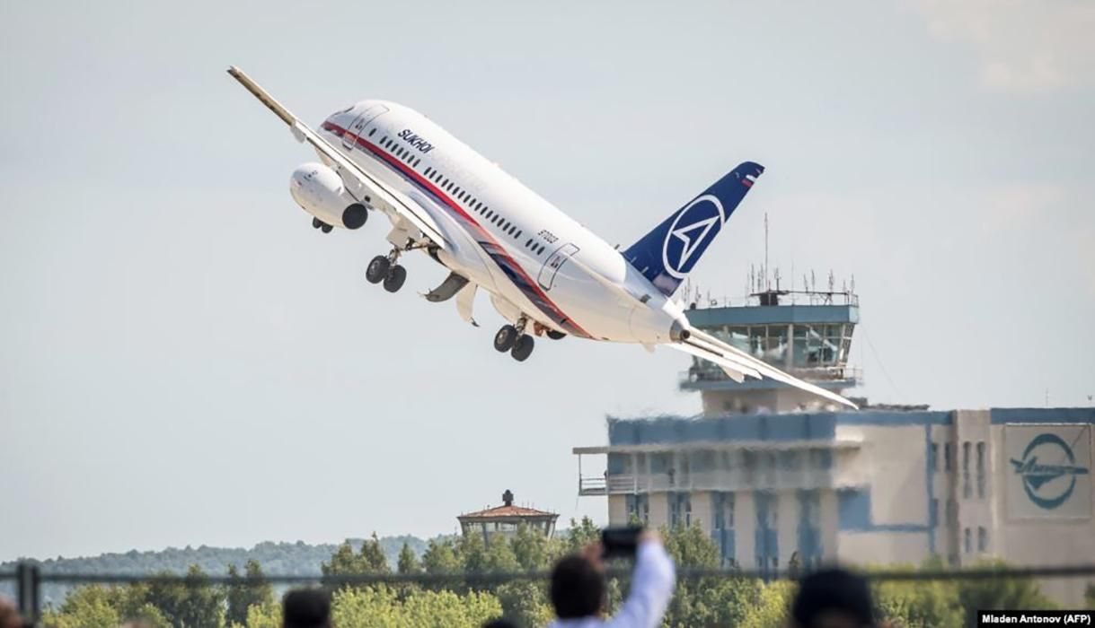 Новая авария произошла с российским самолетом Sukhoi Superjet 100