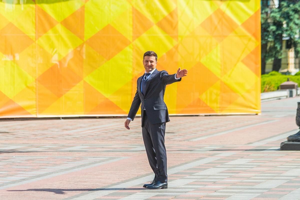 Як Зеленський перехитрив парламент з достроковими виборами? Як Зеленський перехитрив парламент з достроковими виборами?