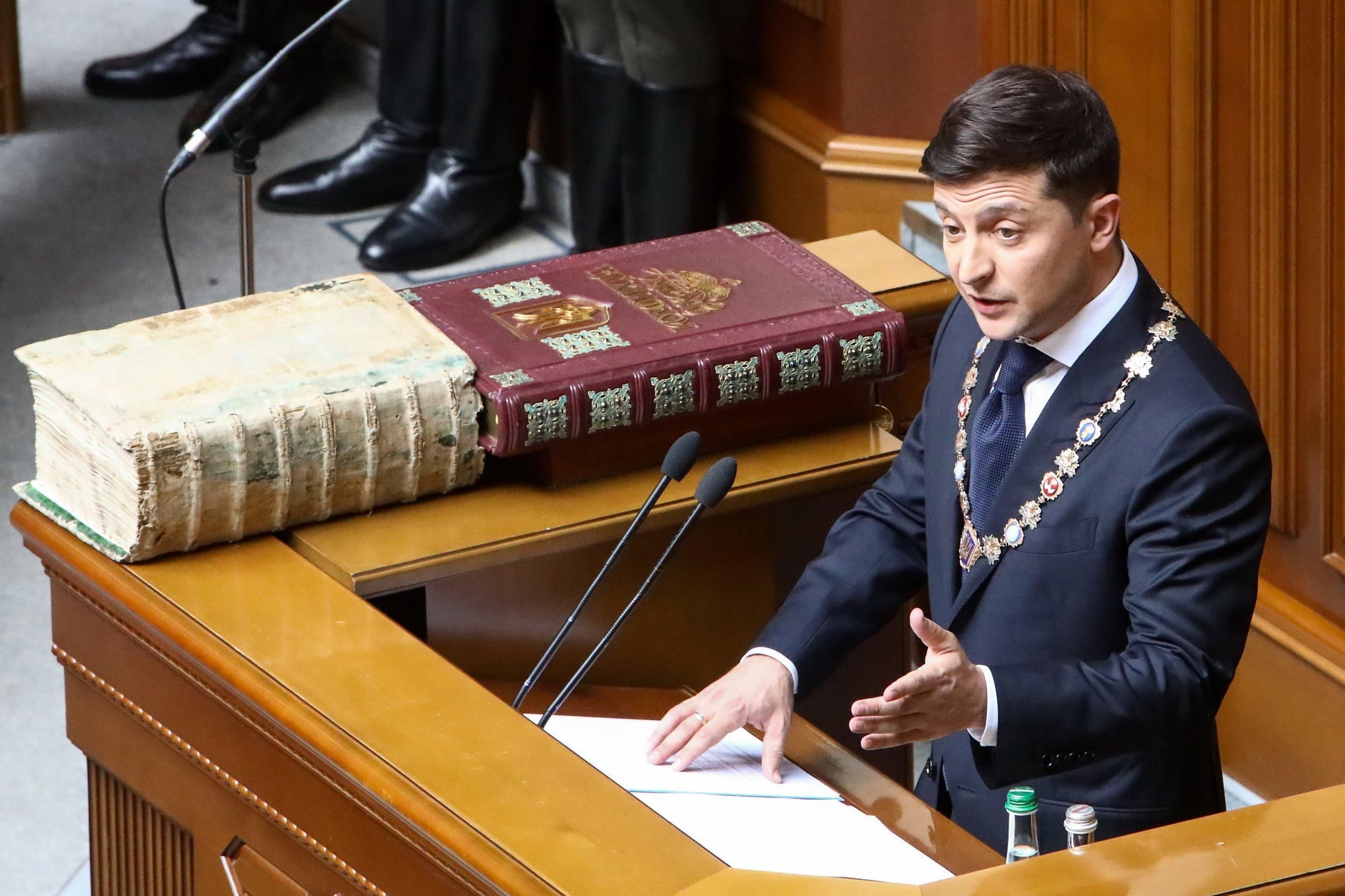Декларація Зеленського за 2018 рік - чим володіє президент України
