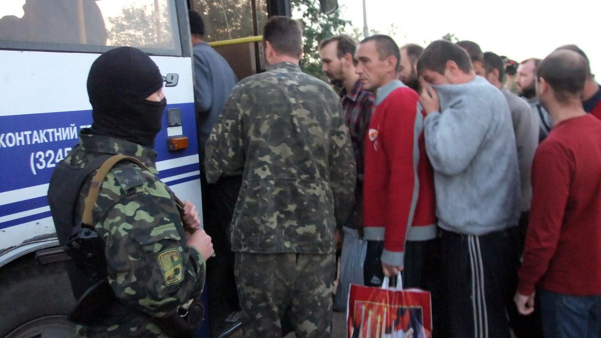 Инициатива Зеленского относительно обмена пленными: что говорит Россия и боевики на Донбассе