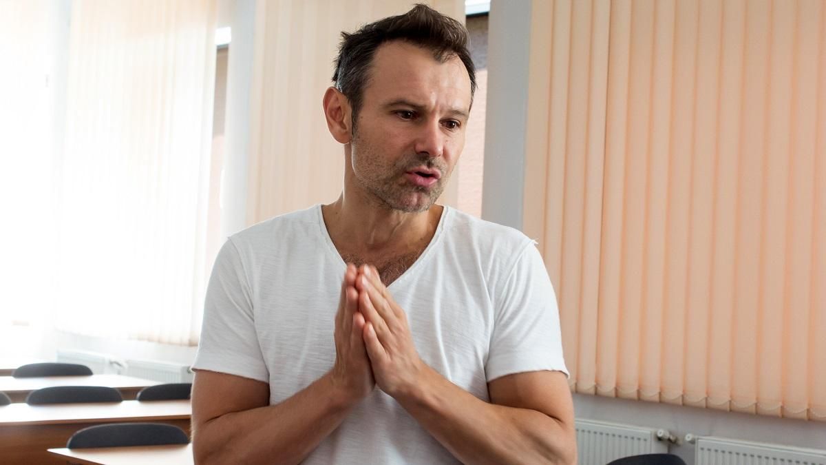 Мы действуем другим способом: Вакарчук рассказал об источниках финансирования партии "Голос" Мы действуем другим способом: Вакарчук рассказал об источниках финансирования партии "Голос"