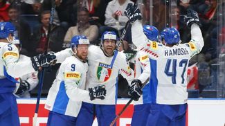 Італія виграла "битву за життя" на ЧС з хокею, Канада розгромила Данію: відео