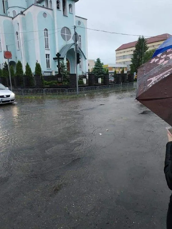 Закарпаття потоп повінь дощ злива Виноградів Закарпаття потоп повінь дощ злива Виноградів