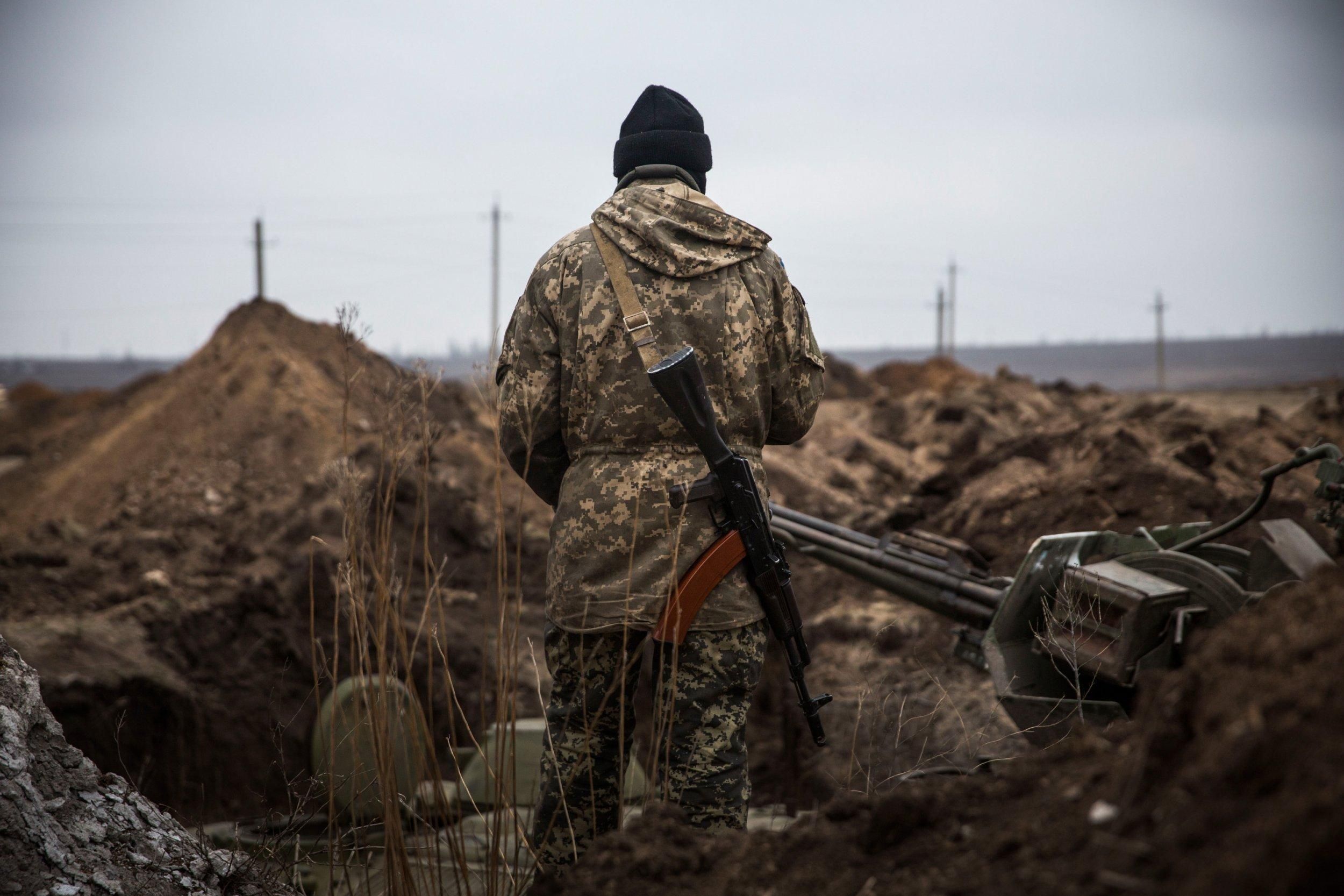 Восемь военных ВСУ попали в руки пророссийских боевиков, – ООС