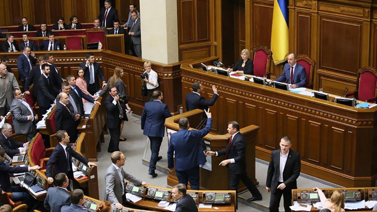 Зеленський вніс в Раду законопроект про вибори: текст документу Зеленський вніс в Раду законопроект про вибори: текст документу