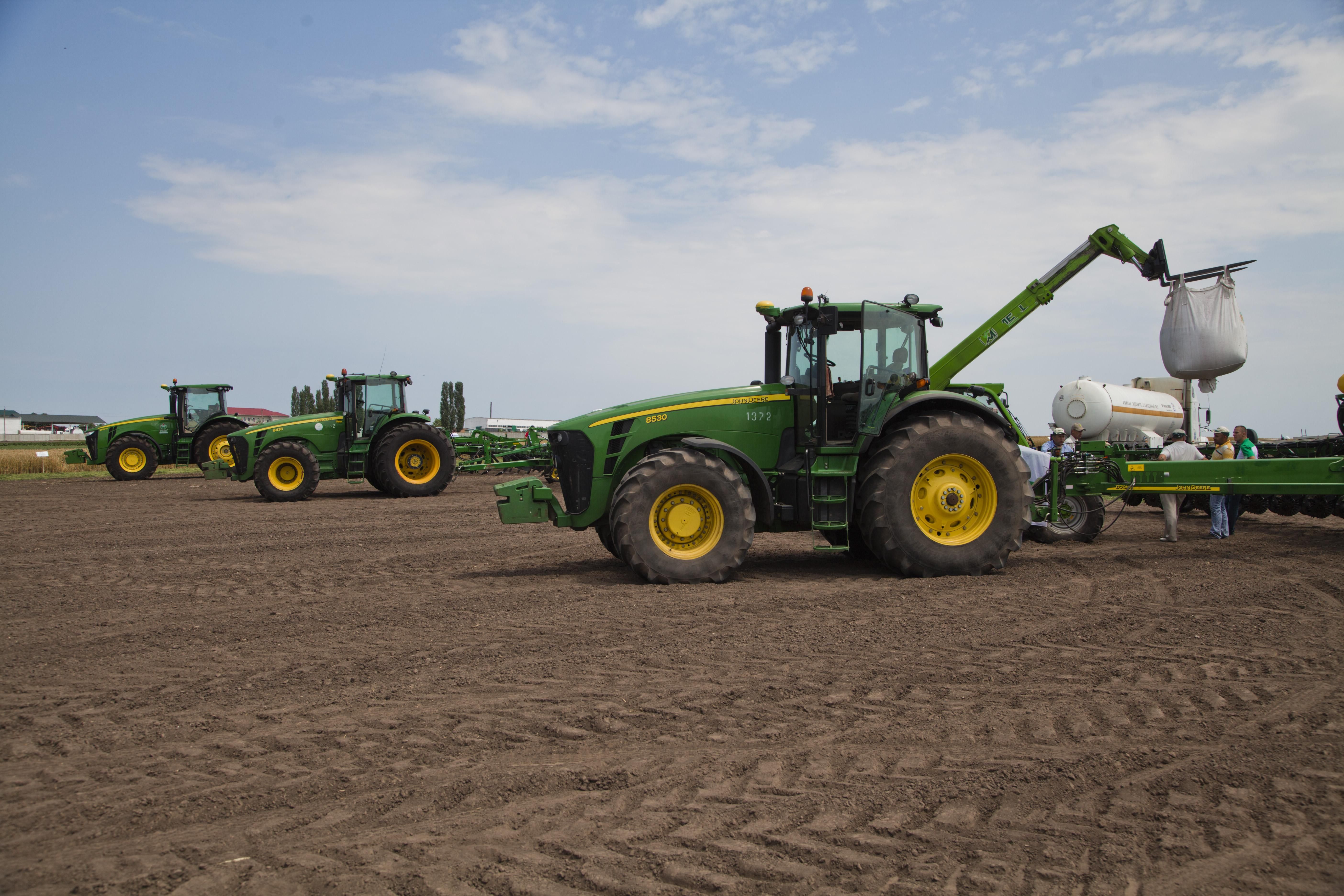 Група компаній "Укрлендфармінг" засіяла яровими зерновими 85% запланованих площ