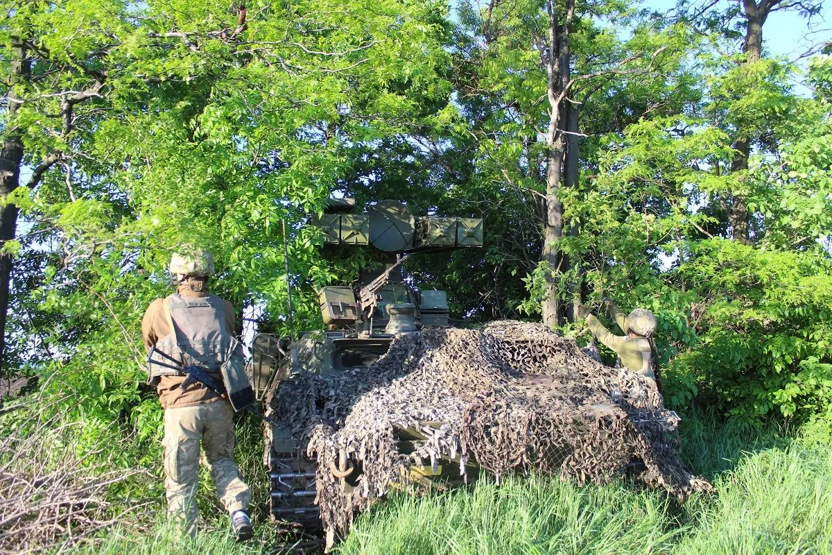 Танки на світанку