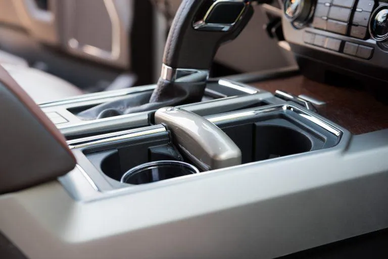 авто кран з водою авто кран з водою