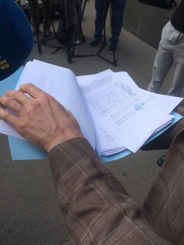 Підписи депутатів для оскарження рішення Зеленського Підписи депутатів для оскарження рішення Зеленського