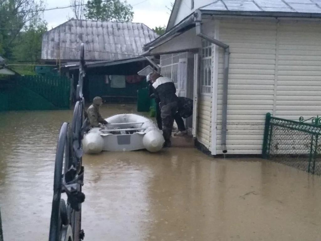 негода в україні прикарпаття