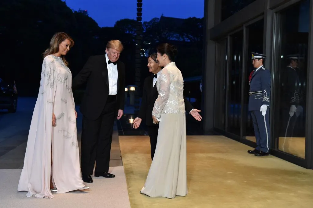 Дональд та Меланія Трамп на зустрічі з імператором Японії 