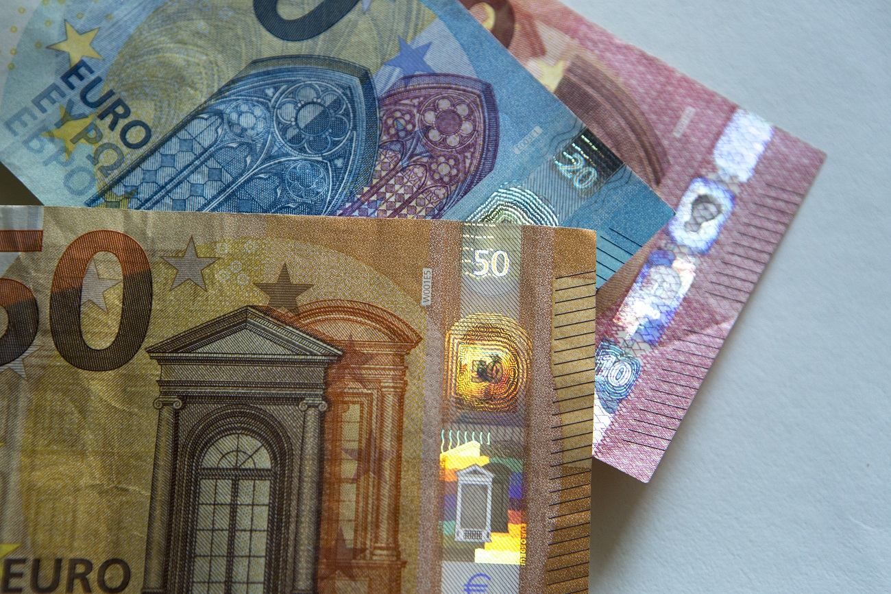 Курс валют НБУ на 30.05.2019 - курс долара, курс євро