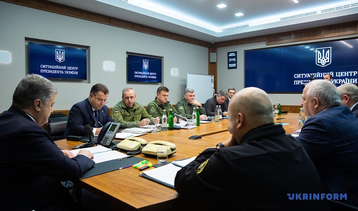 ДБР взялося розслідувати зникнення моніторів та серверів з Адміністрації Президента ДБР взялося розслідувати зникнення моніторів та серверів з Адміністрації Президента