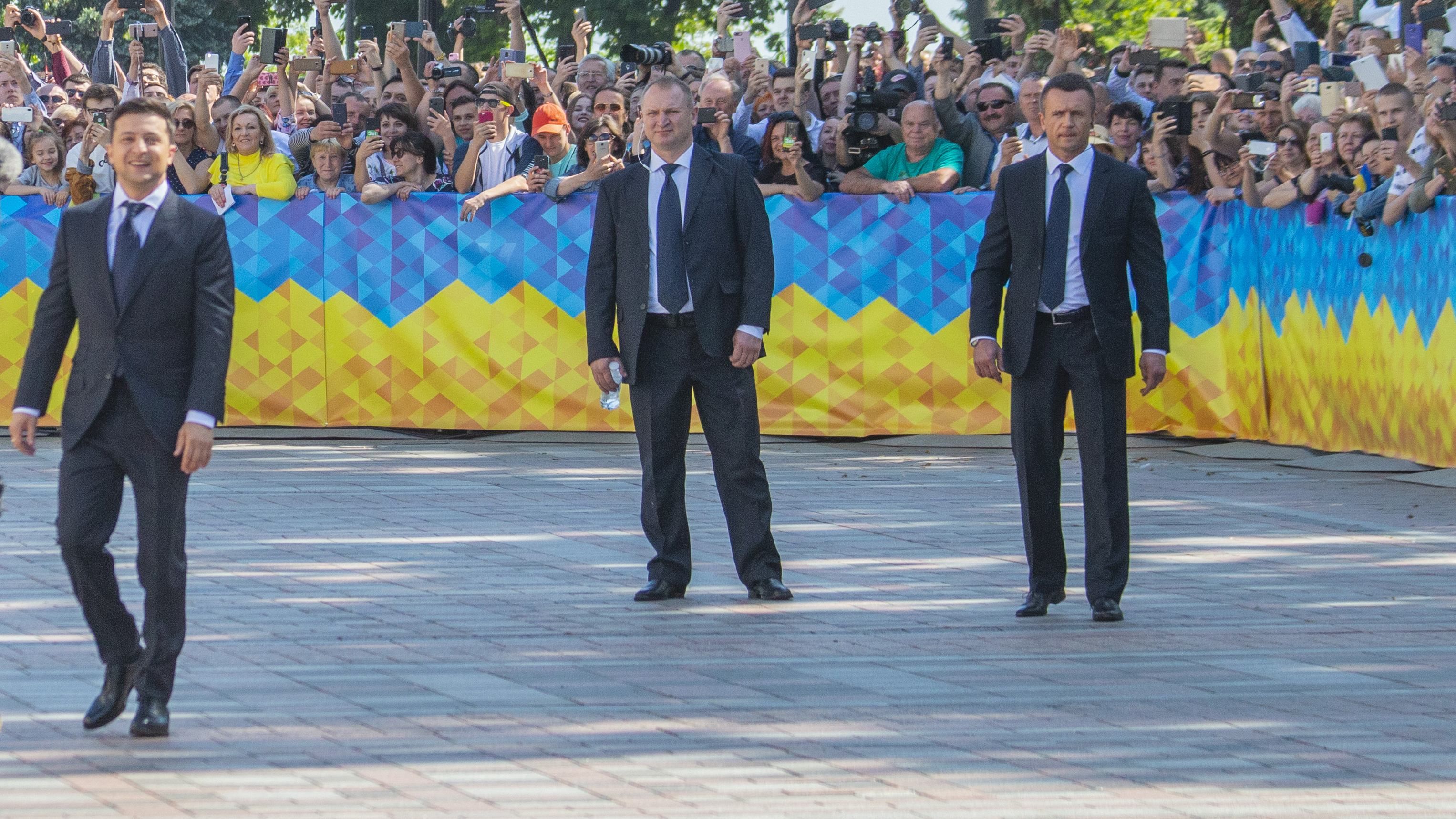 Зеленський призначив головного охоронця президента: його пов'язують із Коломойським
Зеленський призначив головного охоронця президента: його пов'язують із Коломойським