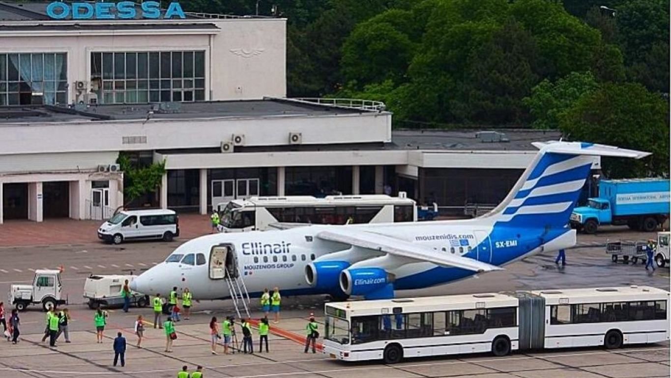 В аеропорту Одеси знайшли "жучки": хто збирав інформацію В аеропорту Одеси знайшли "жучки": хто збирав інформацію