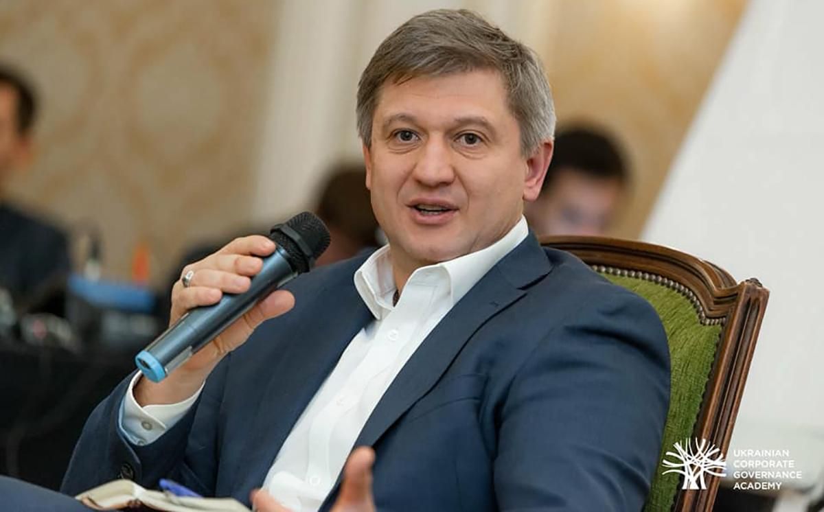 Дефолт в Україні 2019: прогноз від команди Зеленського про можливий дефолт Дефолт в Україні 2019: прогноз від команди Зеленського про можливий дефолт