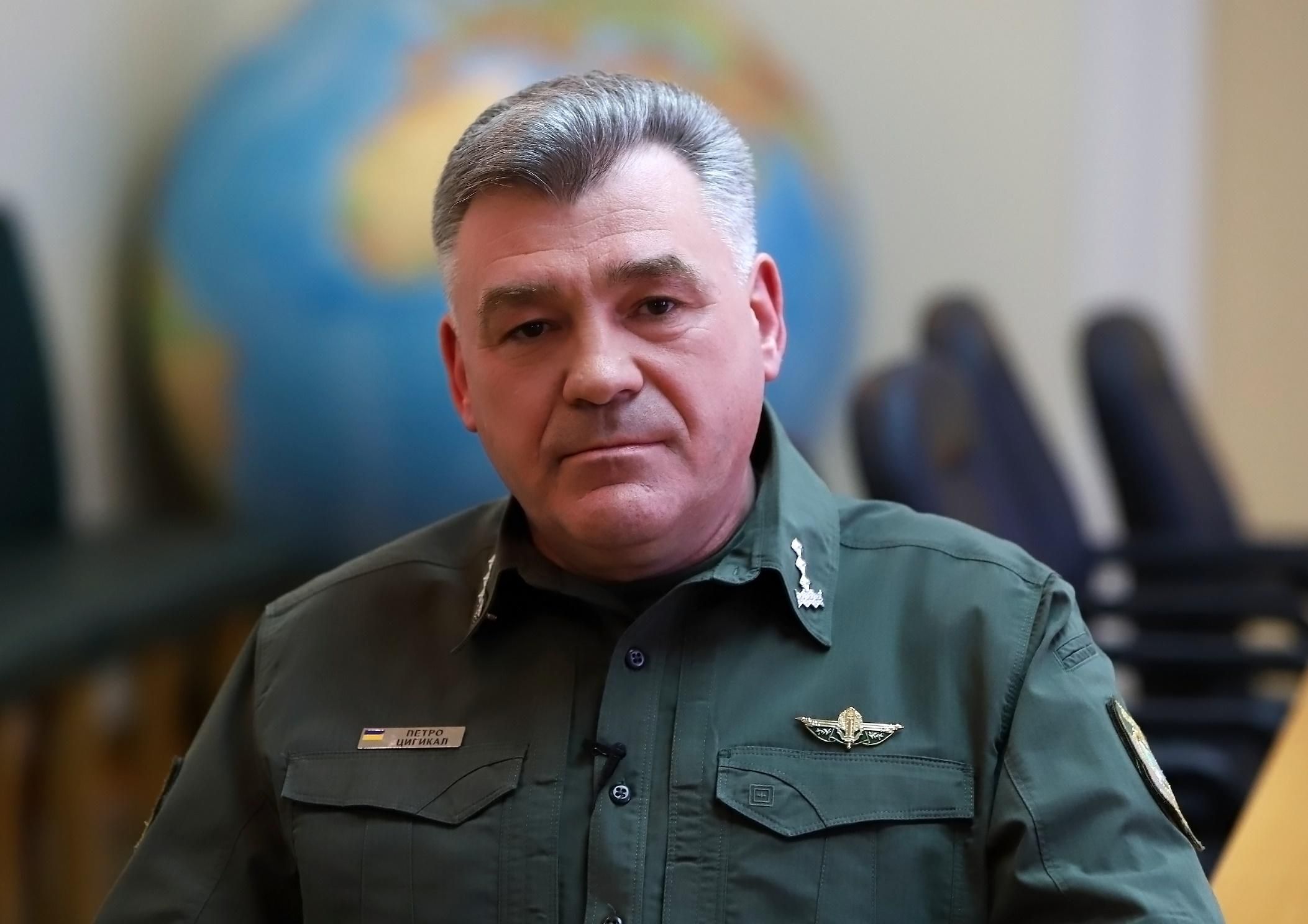 Зеленский уволил главу Госпогранслужбы и отправил его в запас Зеленский уволил главу Госпогранслужбы и отправил его в запас