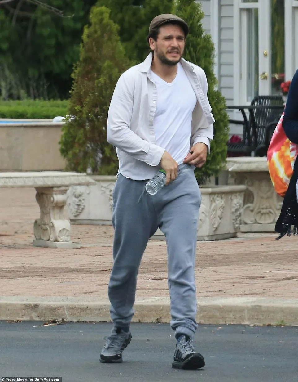 ​Кіт Харінгтон в реабілітаційному центрі