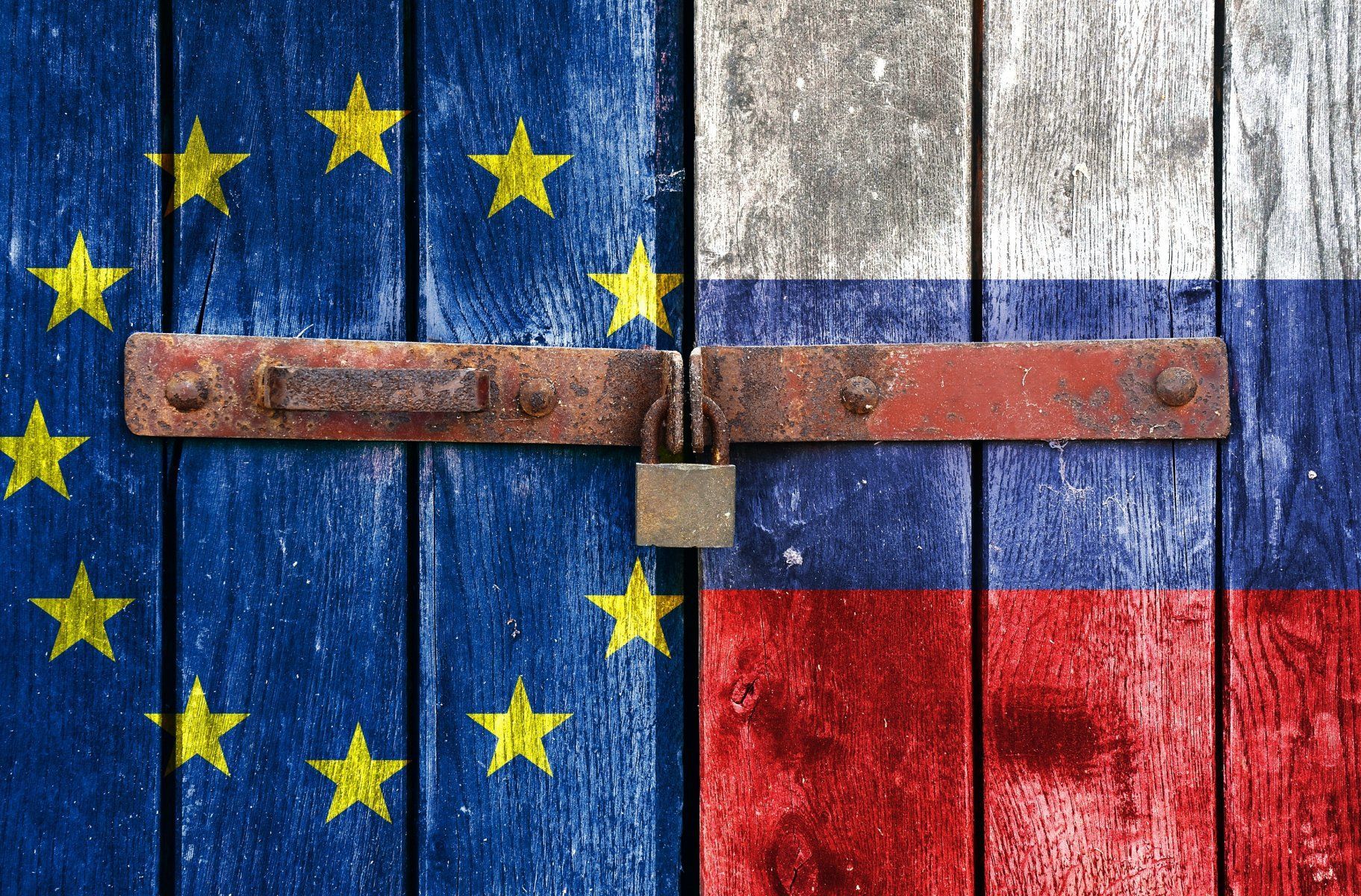 Россия расширила санкции против Евросоюза