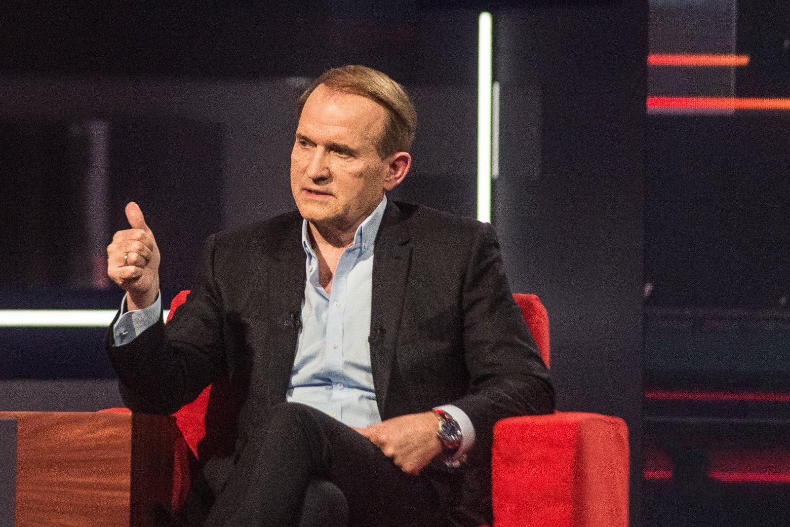 Что кроется за личностью Медведчука: возмутительные факты из жизни кума Путина Что кроется за личностью Медведчука: возмутительные факты из жизни кума Путина