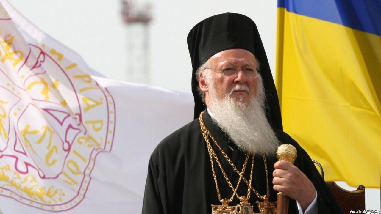 Конфликт в ПЦУ между Епифанием и Филаретом: появилась первая реакция Варфоломея Конфликт в ПЦУ между Епифанием и Филаретом: появилась первая реакция Варфоломея