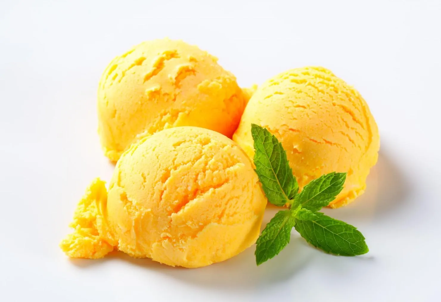 Як приготувати апельсинове морозиво