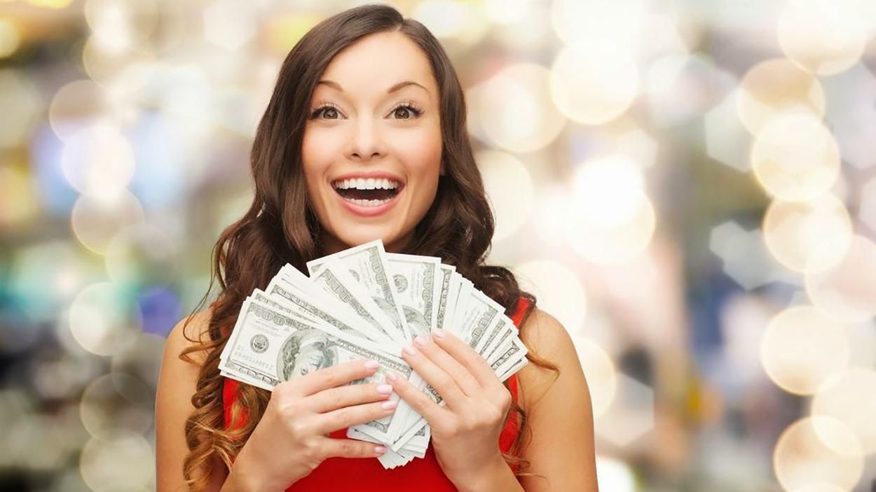 Середні зарплати українців: хто заробляє найбільше Середні зарплати українців: хто заробляє найбільше