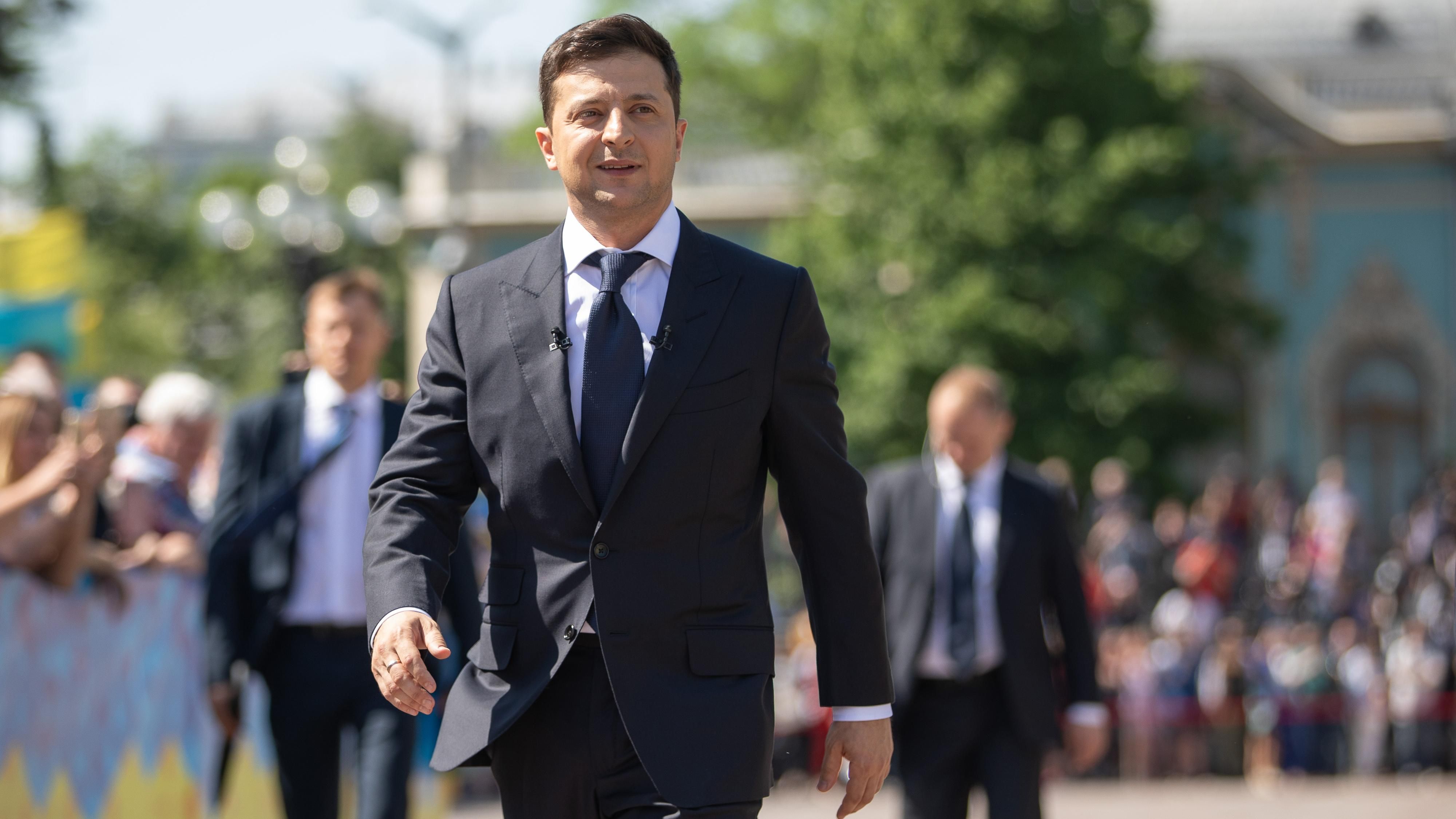 Как проводит свой рабочий день Президент Украины Владимир Зеленский Как проводит свой рабочий день Президент Украины Владимир Зеленский