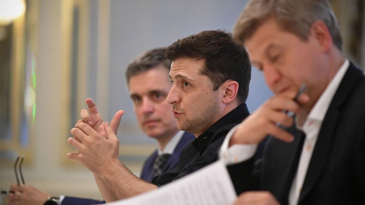 У Раді відмовилися розглядати законопроект Зеленського про імпічмент: реакція АП У Раді відмовилися розглядати законопроект Зеленського про імпічмент: реакція АП