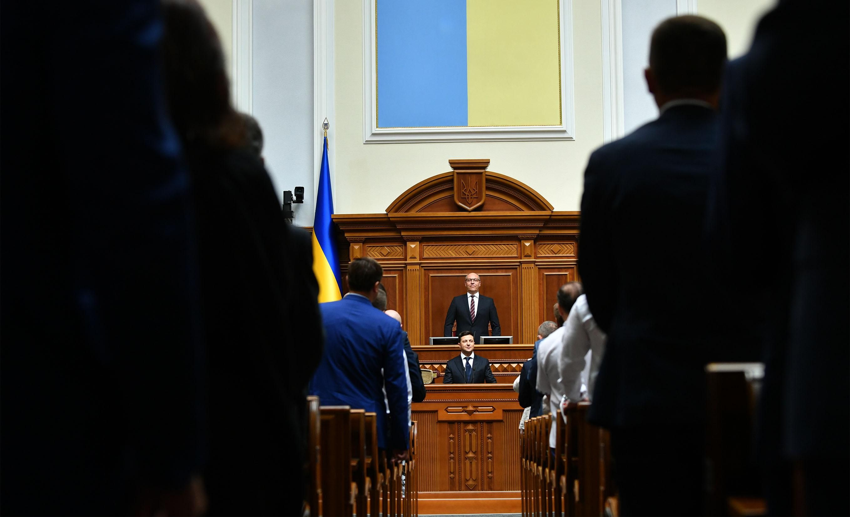 Конституційний суд невідкладно розгляне законність розпуску Верховної Ради