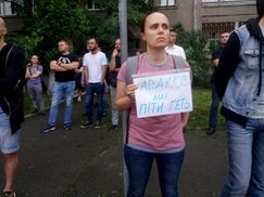 Полицейские застрелили 5-летнего мальчика: в городах требуют отставки Авакова – фото и видео