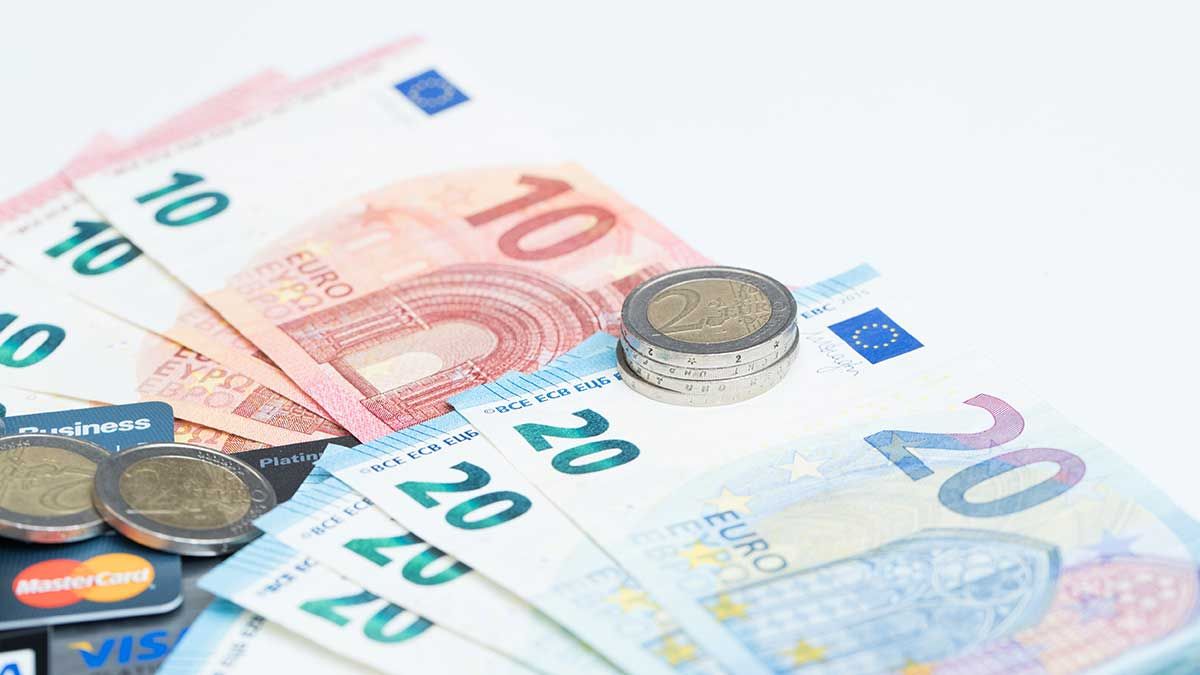 Курс валют НБУ на 06.06.2019 - курс долара, курс євро