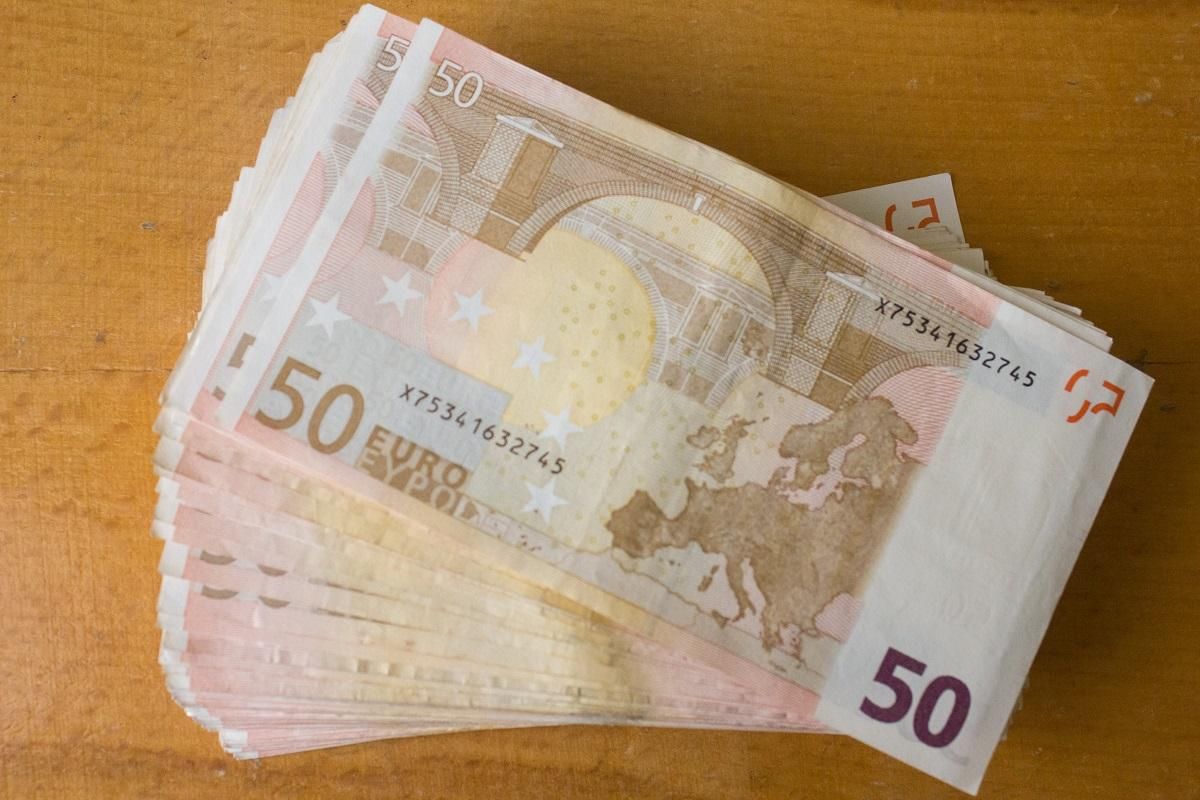 Готівковий курс валют на 05.06.2019 - курс долару та євро