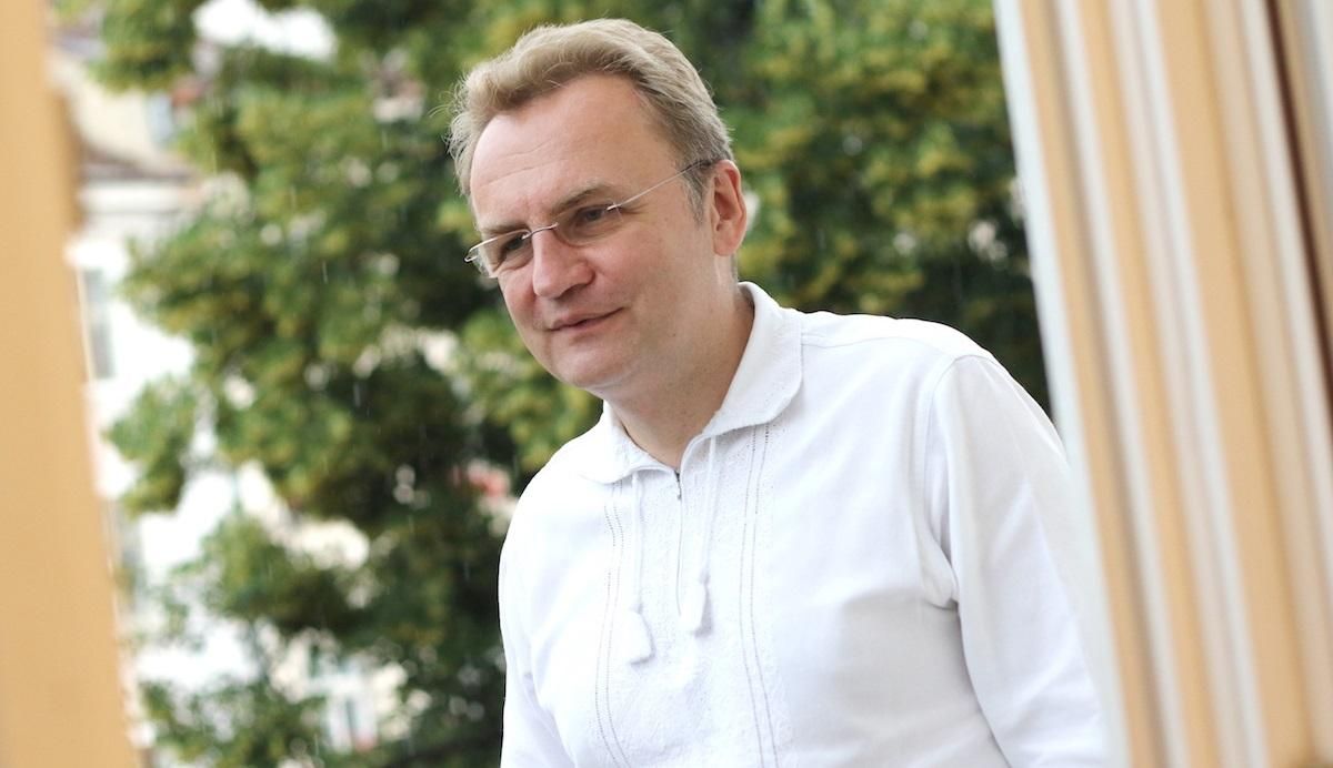 Садовий закликав Вакарчука і Гриценка виставляти спільні кандидатури на мажоритарних округах Садовий закликав Вакарчука і Гриценка виставляти спільні кандидатури на мажоритарних округах