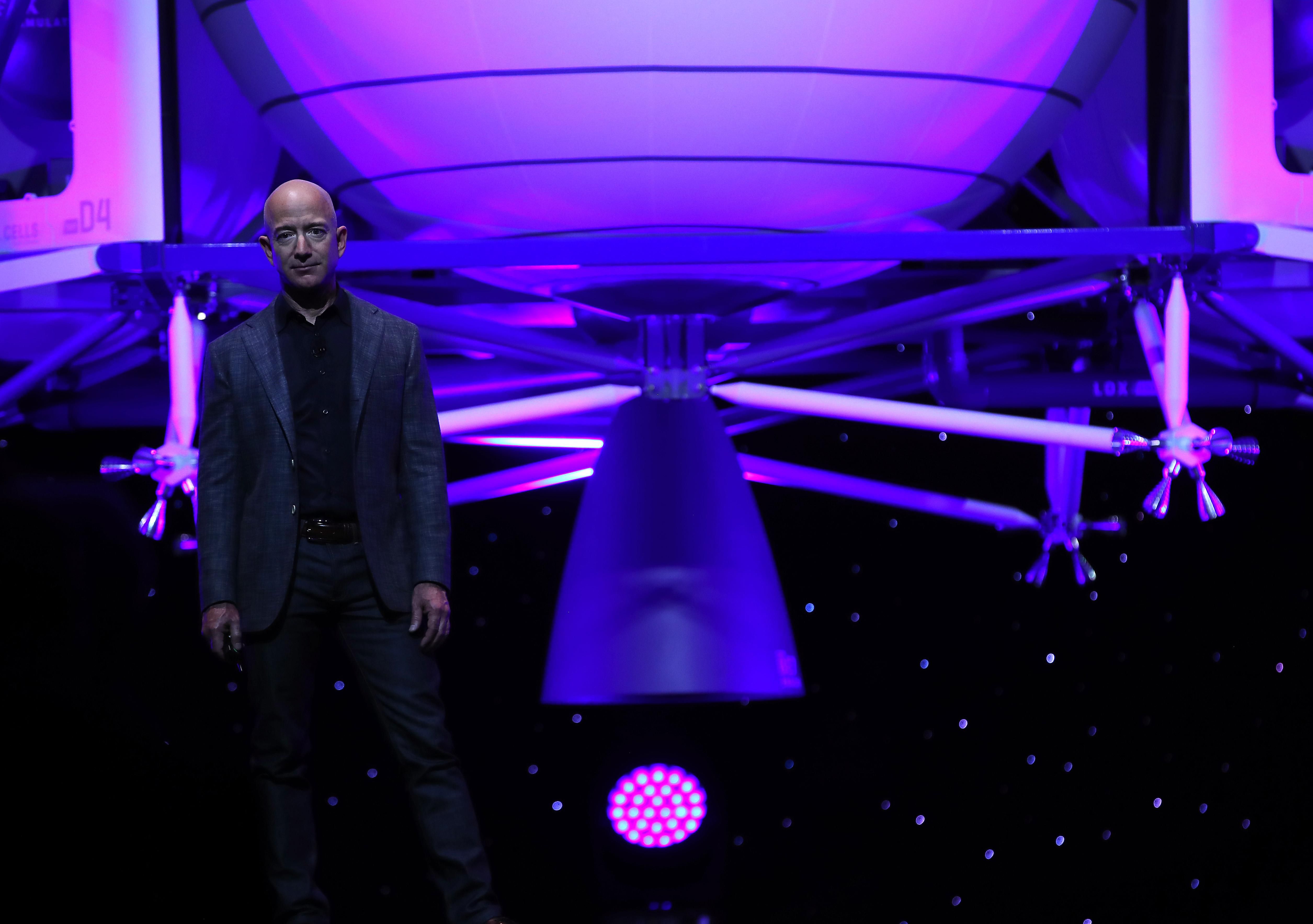 Amazon може відкрити представництво на Місяці Amazon може відкрити представництво на Місяці