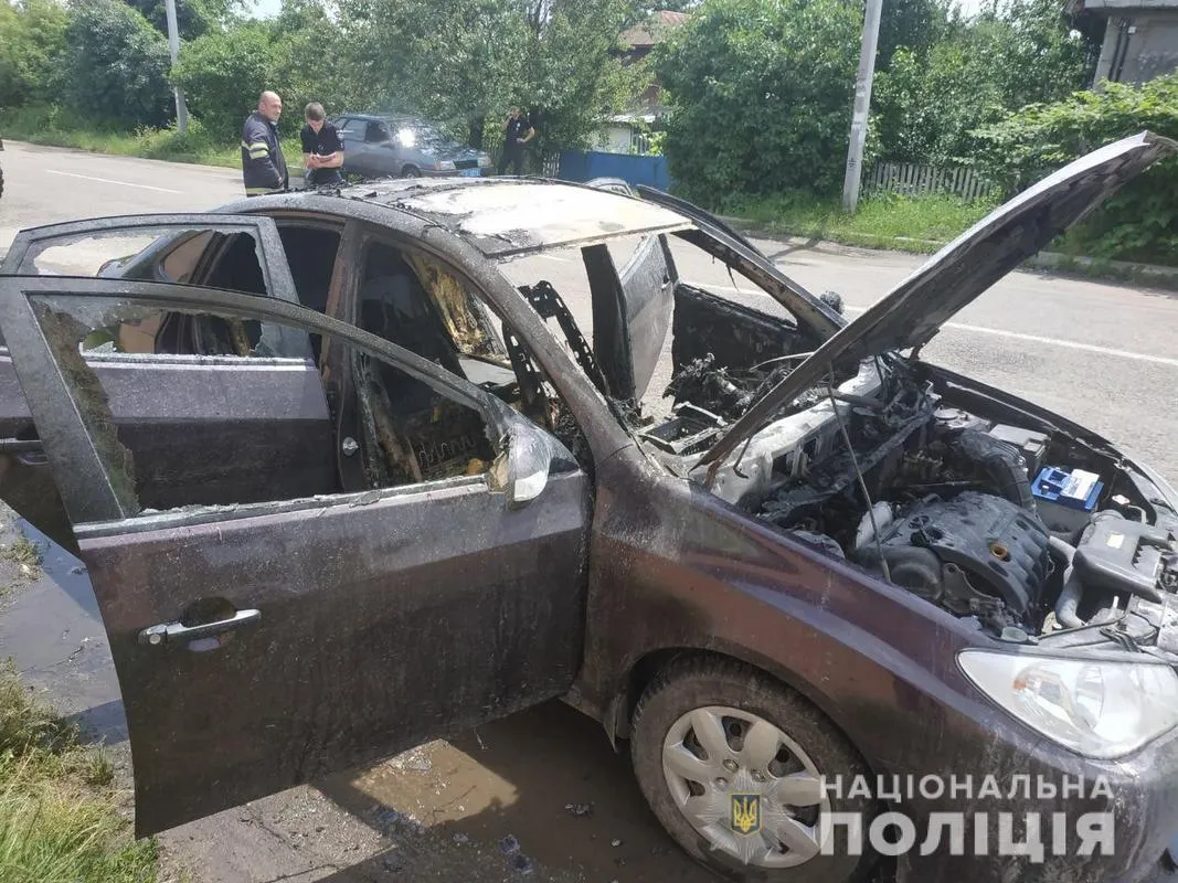 На час вибуху, у салоні авто разом із водієм також перебував і 3 річний хлопчик